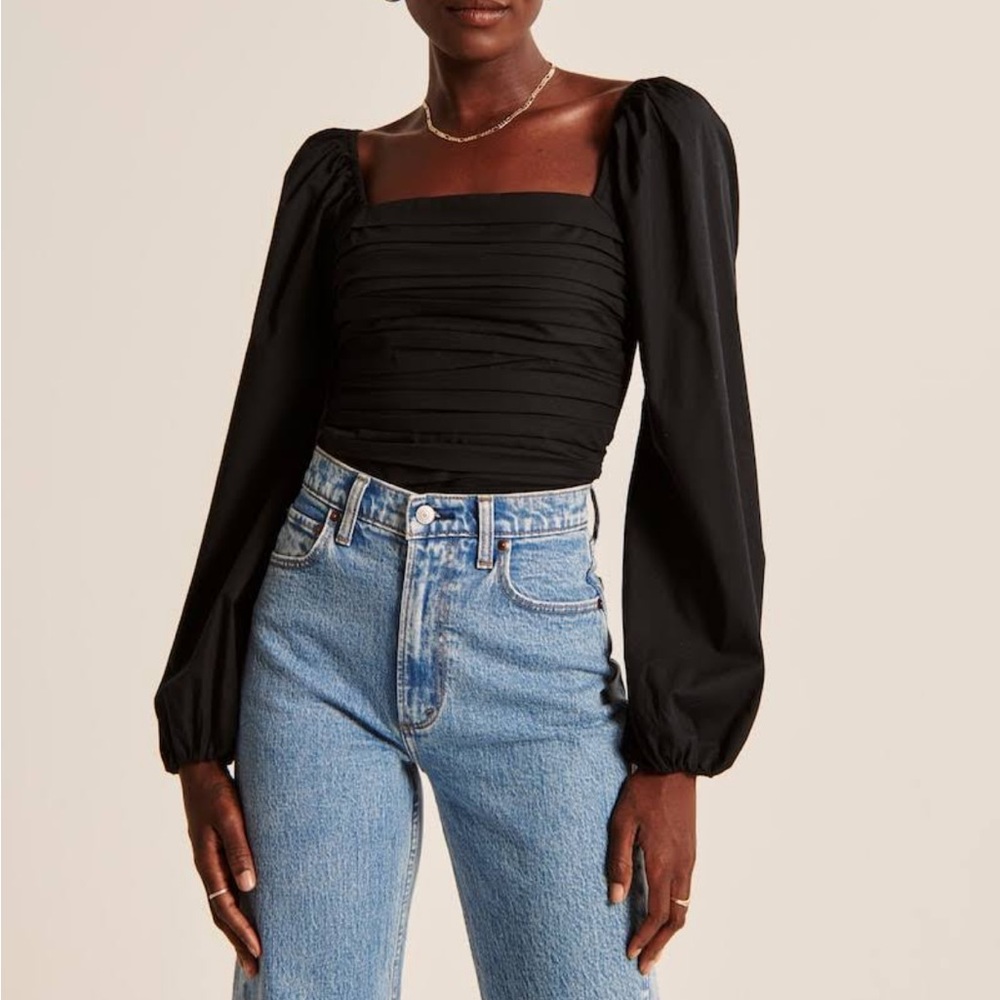 Women’s Kourt Black Long Sleeve Ruched Bodice Puff Sleeve Top